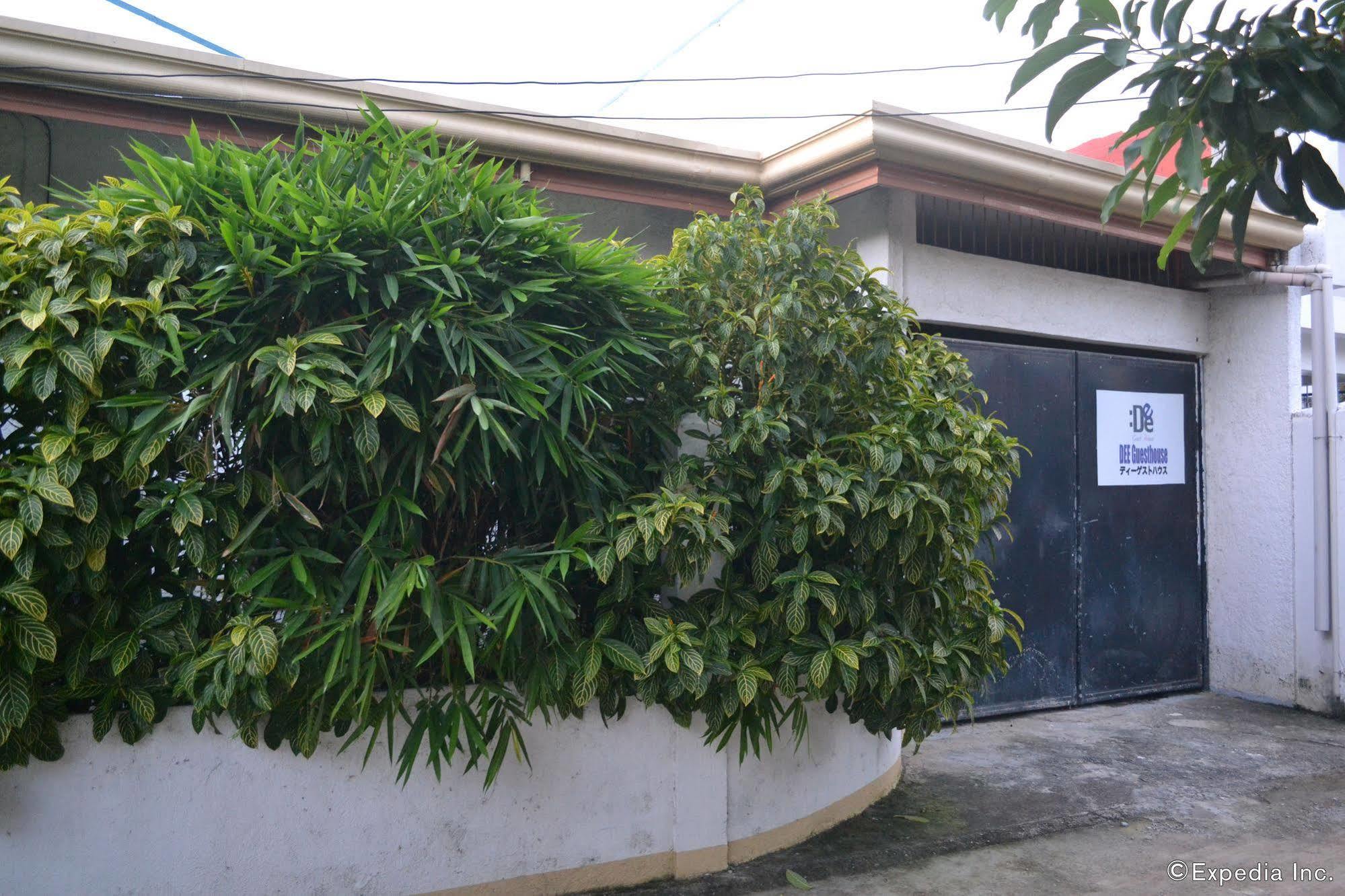 Dee Guest House Lapu-Lapu City Exteriör bild