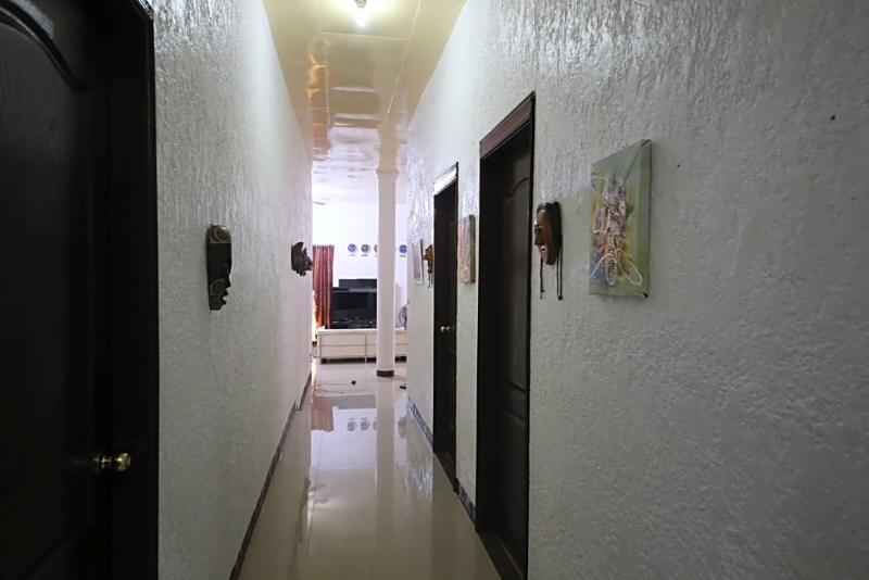 Dee Guest House Lapu-Lapu City Exteriör bild